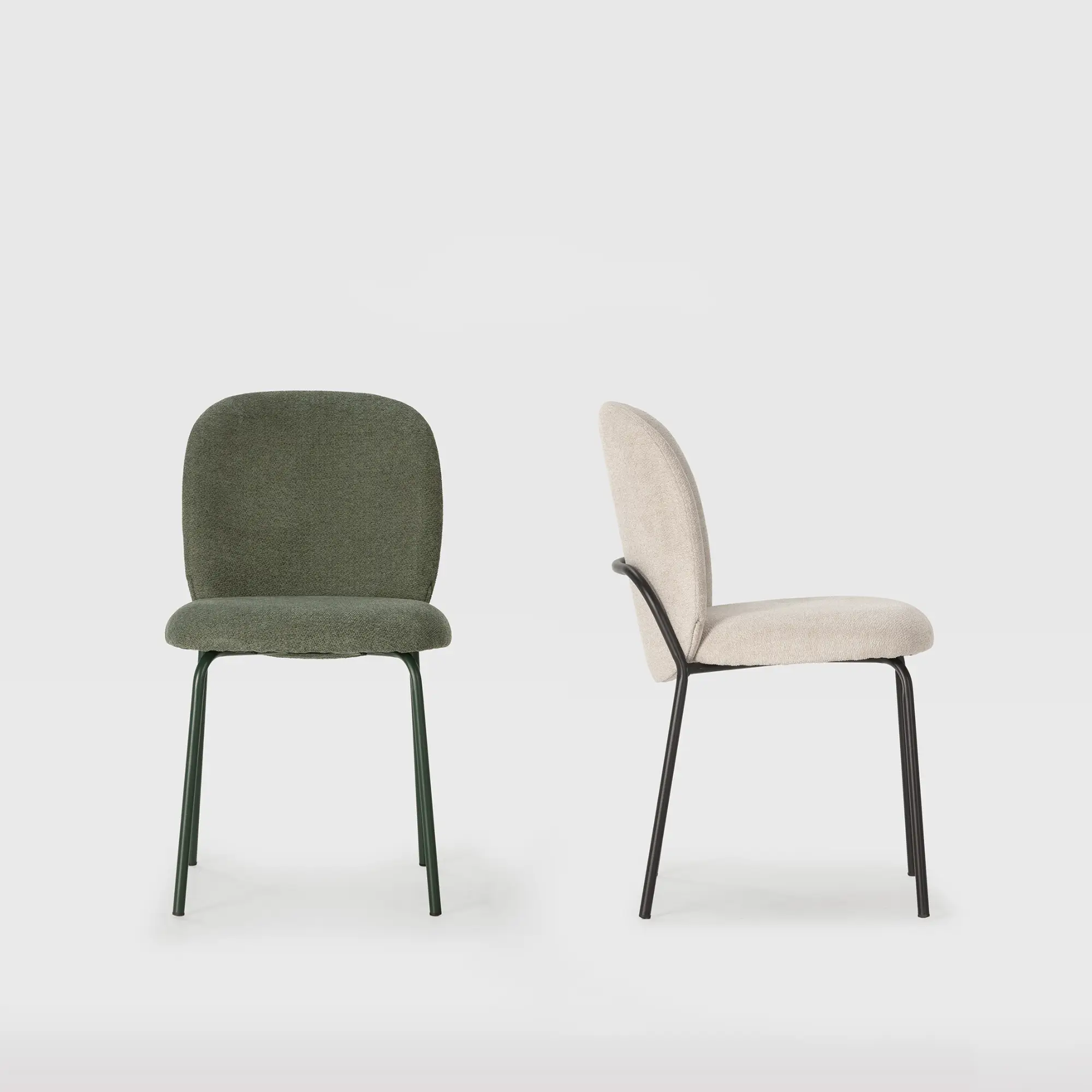 SILLA DAIA BEIGE PATAS NEGRAS