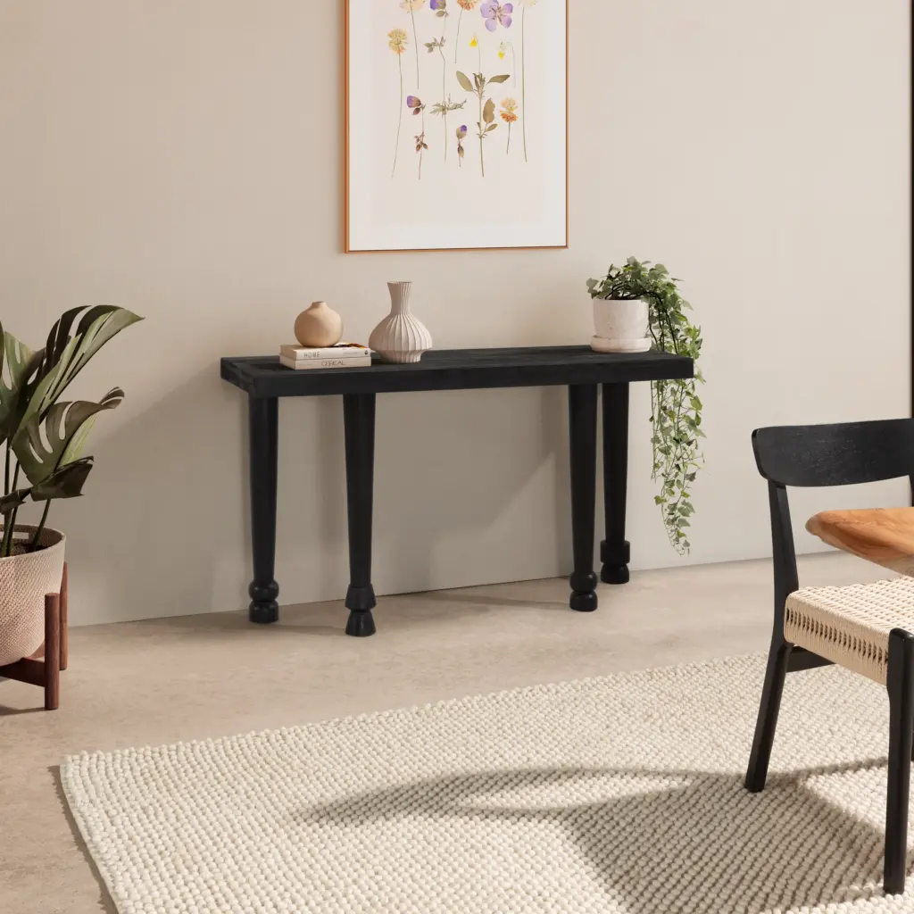 CONSOLA INAYA 130CM NEGRO 1_risultato Consola Inaya Negro de madera maciza de mango con patas torneadas y diseño elegante