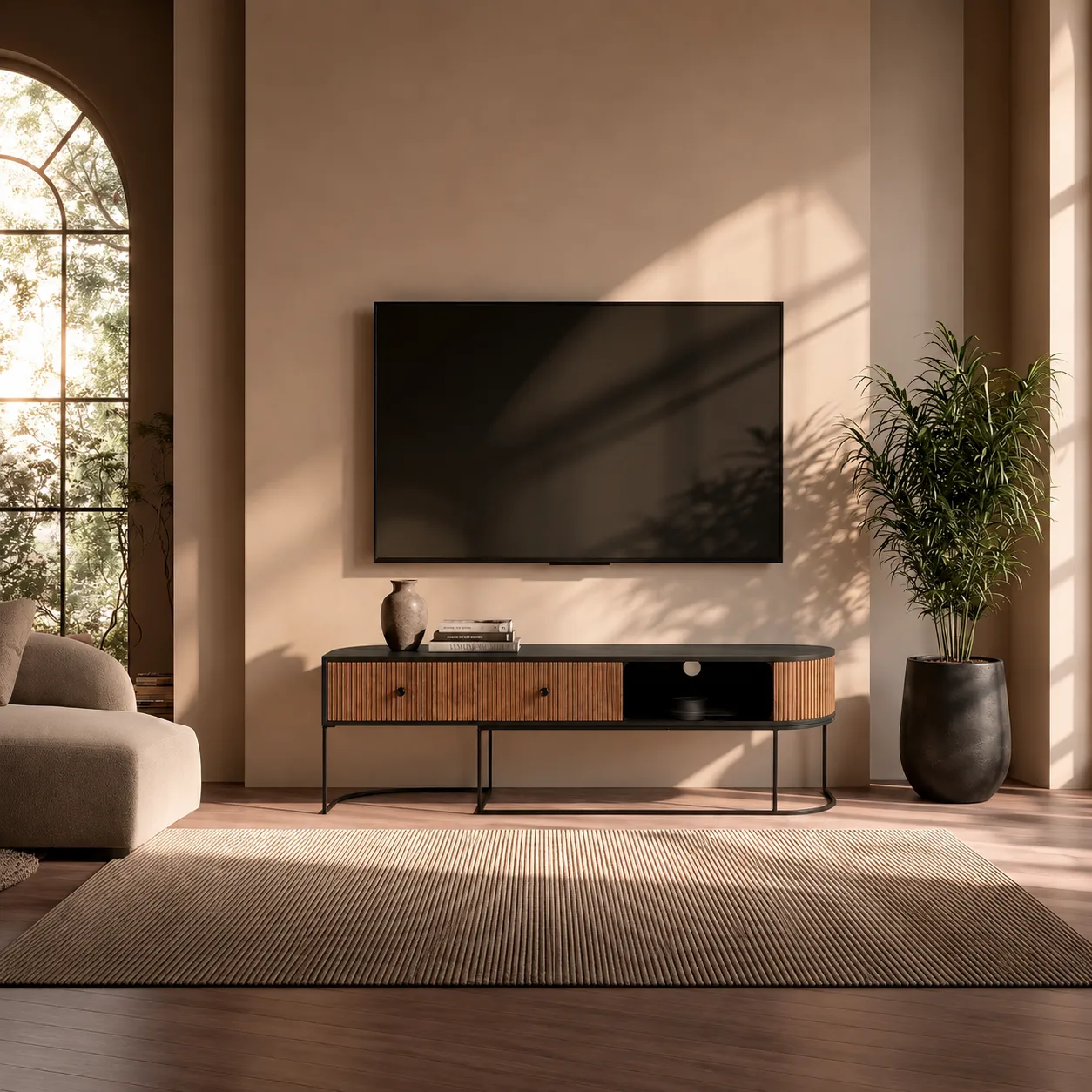 Mueble TV Curve de madera de mango con dos cajones, hueco abierto y patas de metal negro