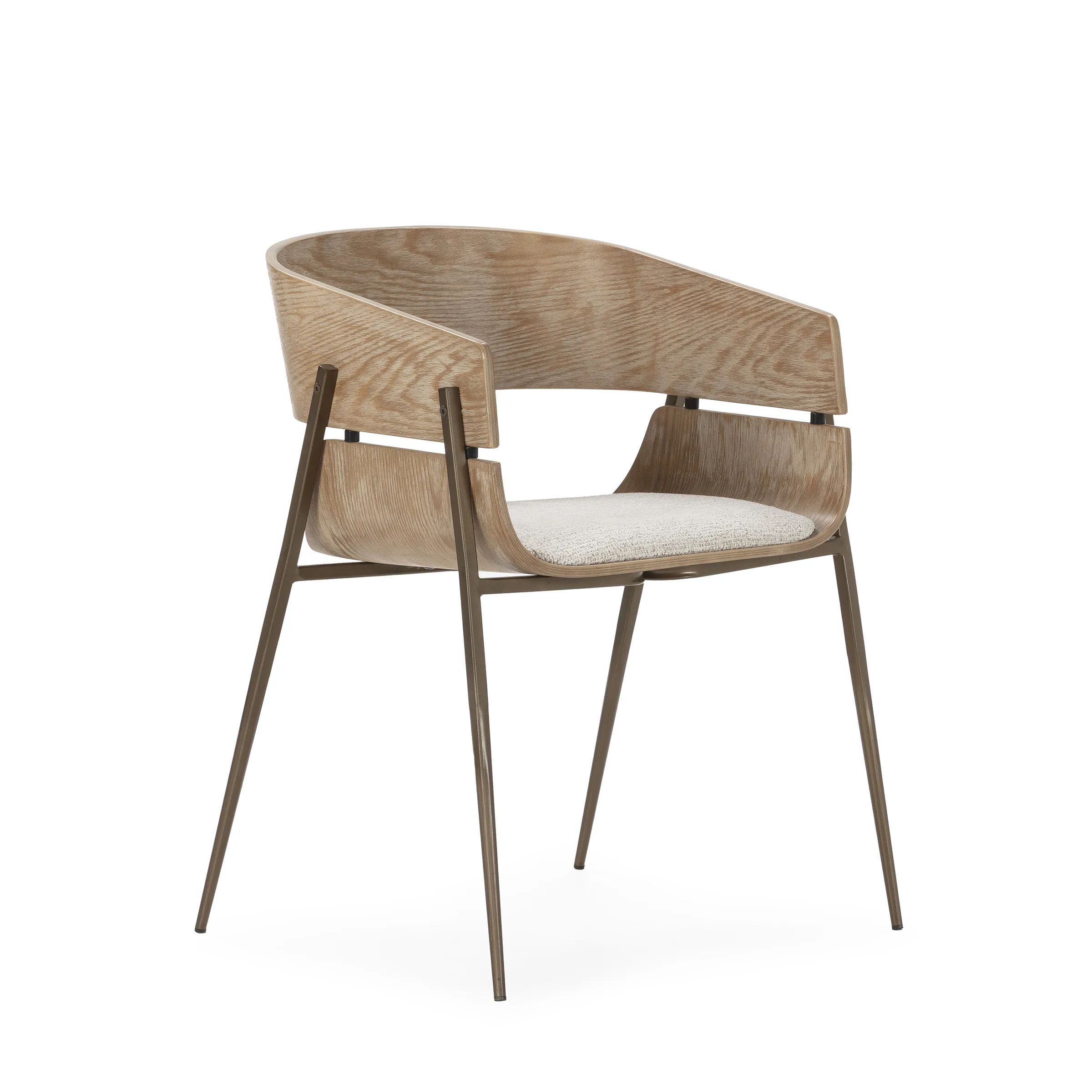 Silla Naia Beige con respaldo de roble lavado y estructura metálica para comedor