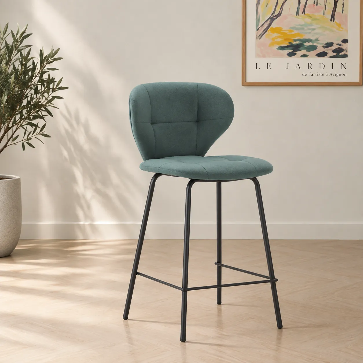 Taburete Maura Verde con respaldo curvado y patas de metal para cocina