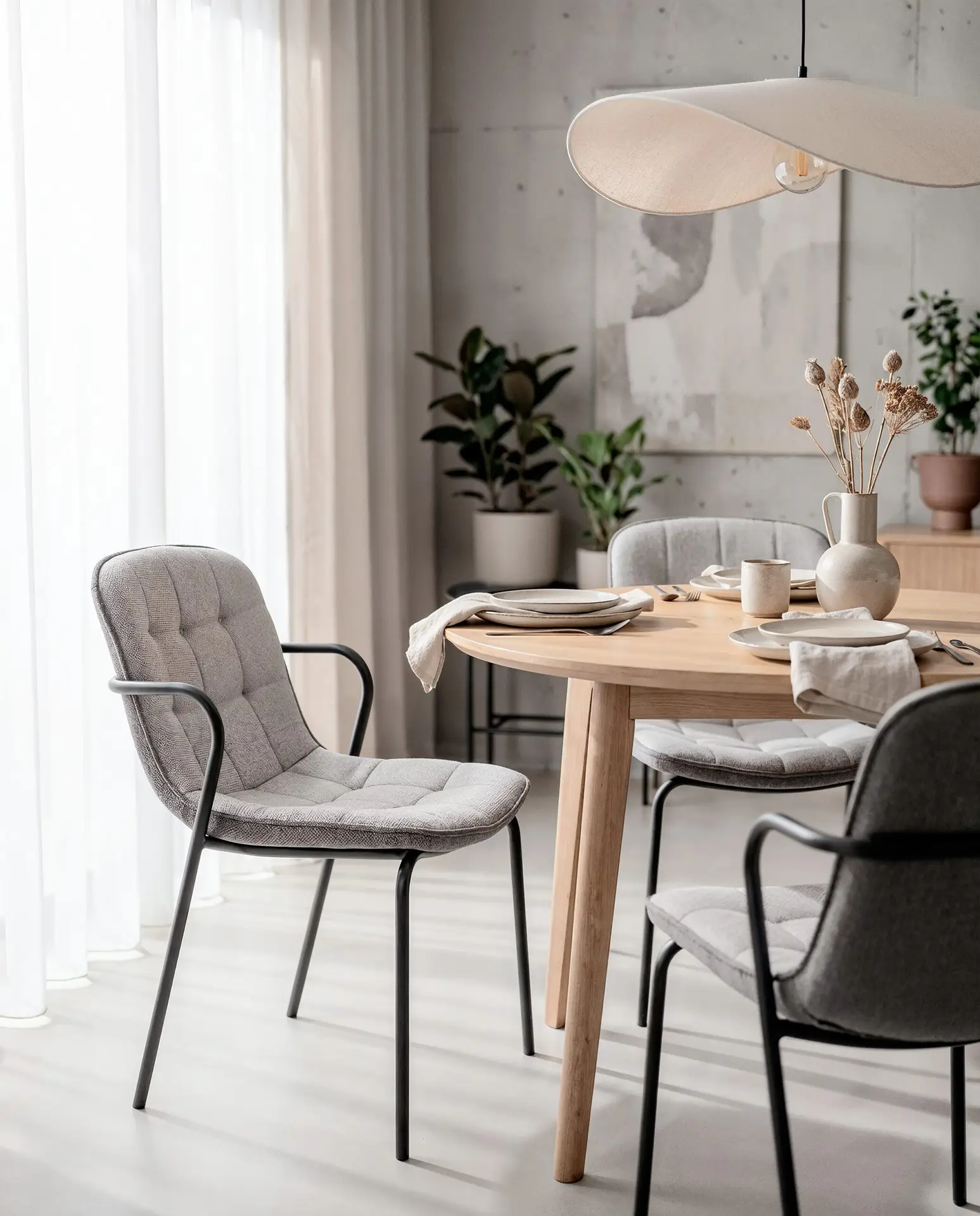 SILLA ANGIE GRIS CLARO:PATA NEGRA 4P:CAJ