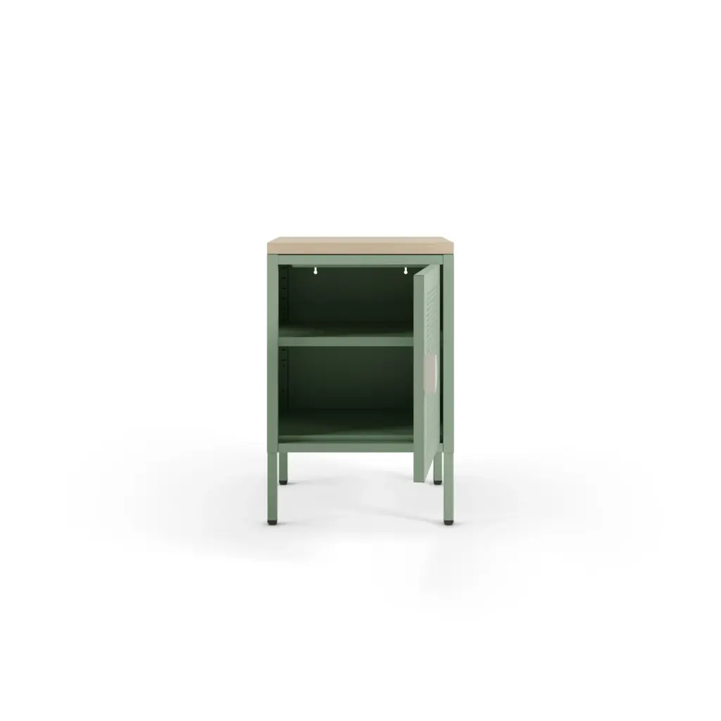 Mesita Sayla verde menta y roble con puerta perforada y patas elevadas. 2_risultato